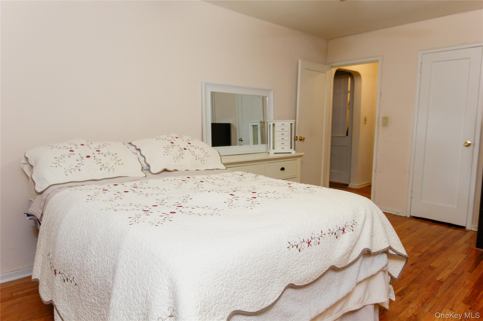 Coop Spruce  Westchester County, NY 10701, MLS-929029-9