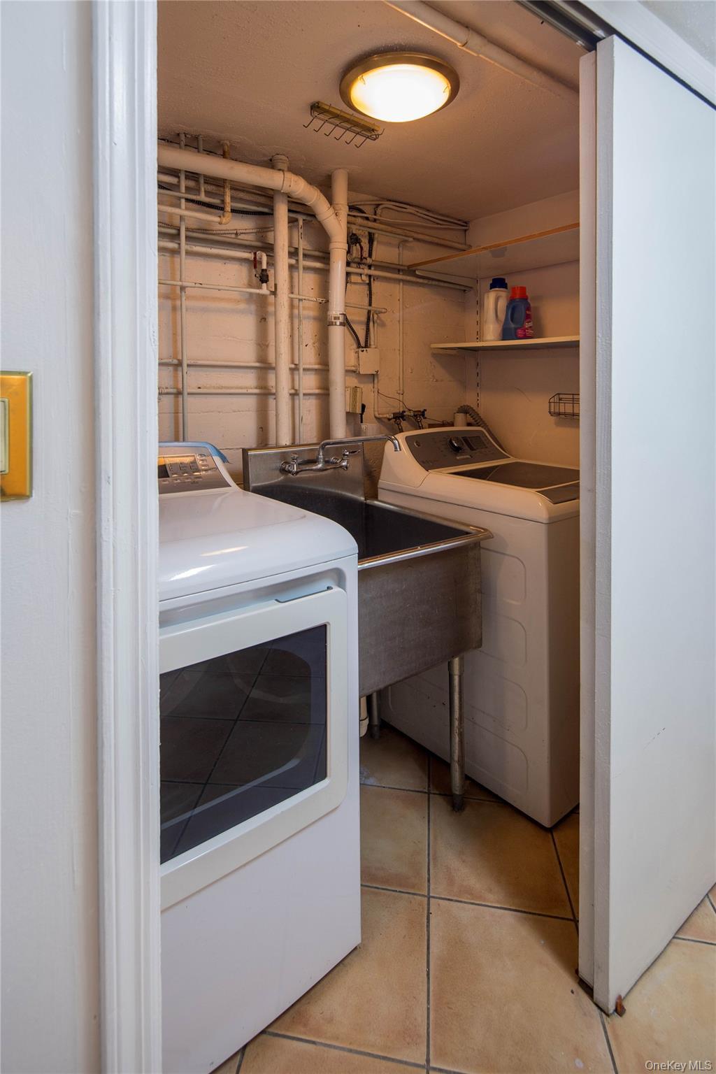 Single Family 62nd  Queens, NY 11374, MLS-929041-22