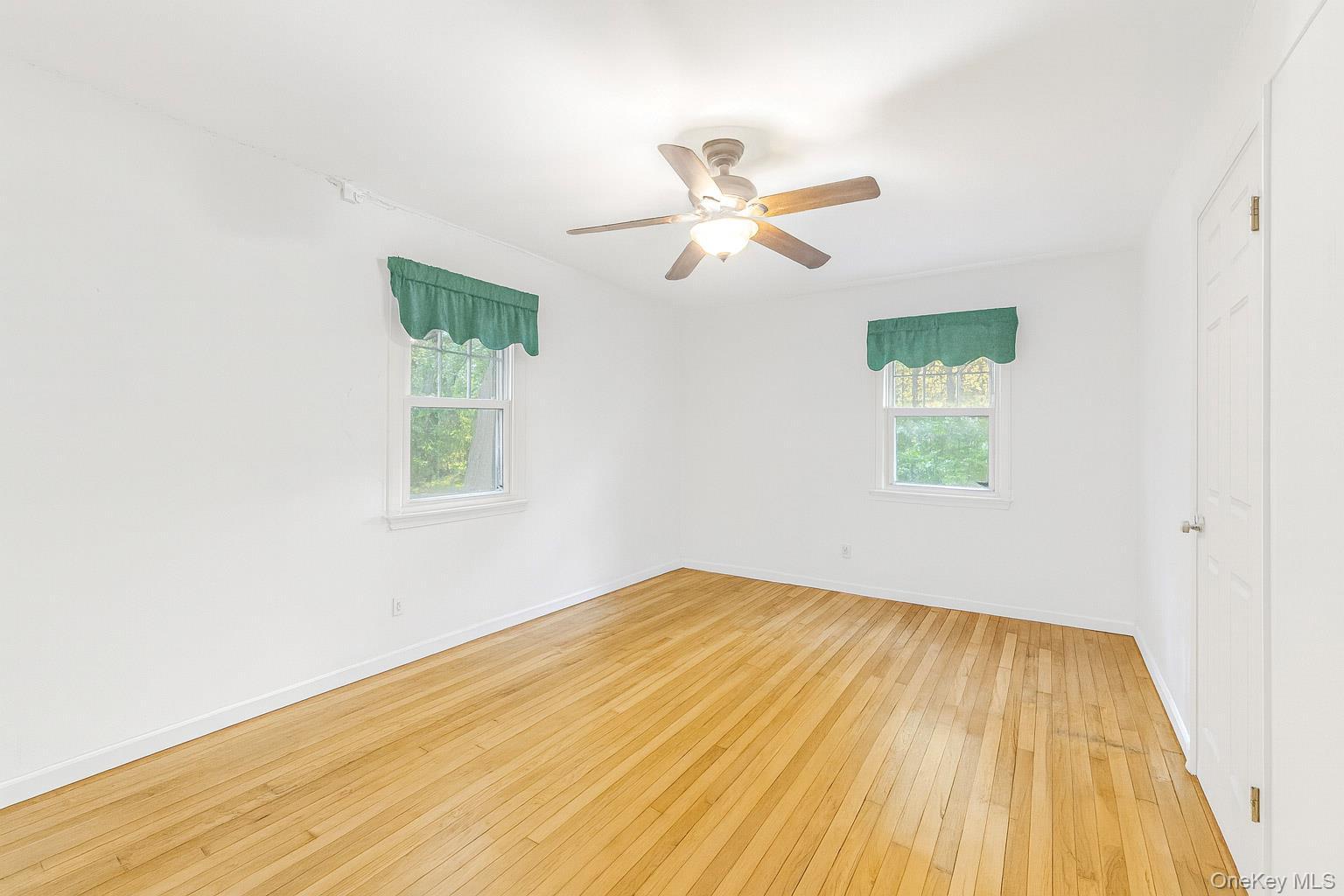 Single Family Wayne Westchester County, NY 10607, MLS-929048-12