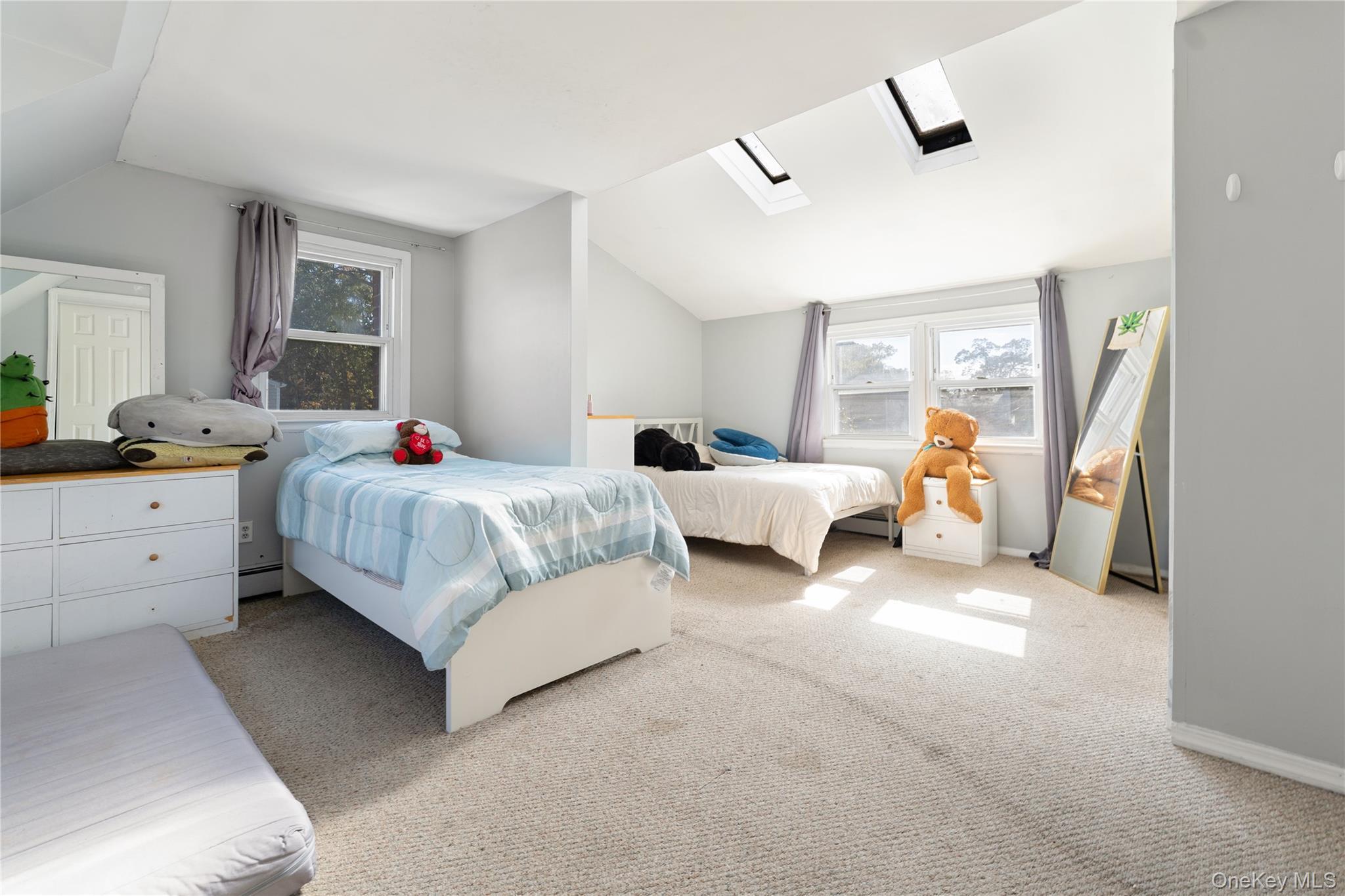 Single Family 27th  Suffolk County, NY 11726, MLS-929051-8