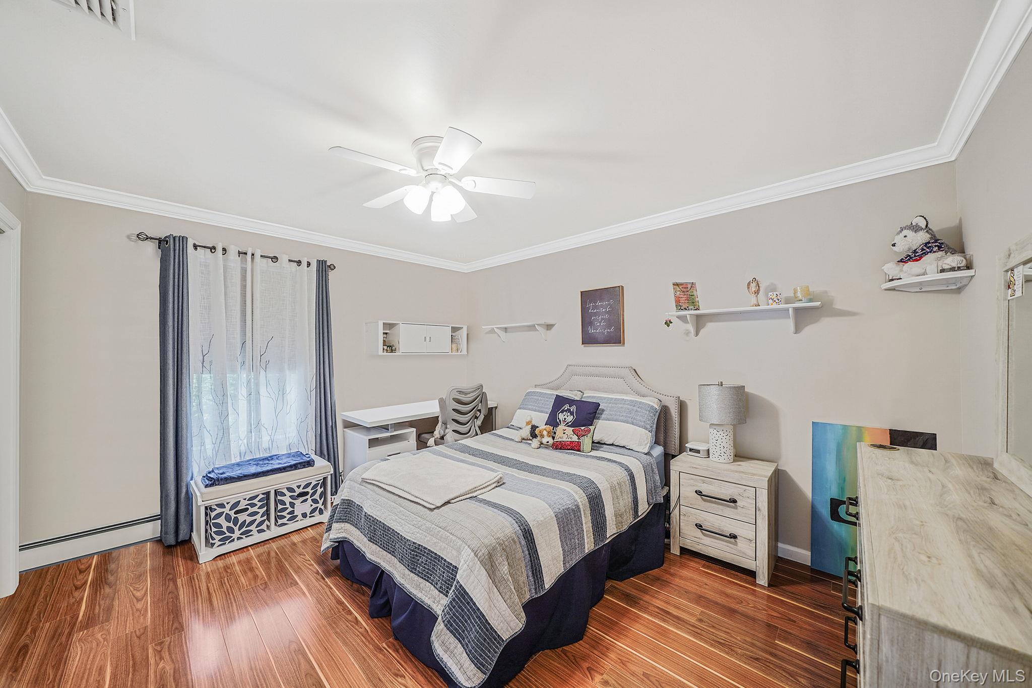 Single Family Concord Suffolk County, NY 11742, MLS-929053-33