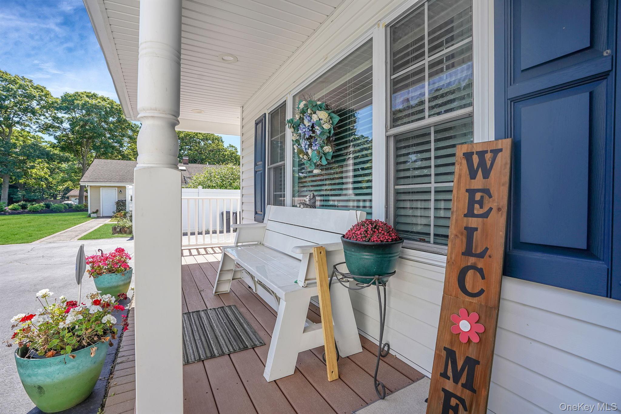 Single Family Concord Suffolk County, NY 11742, MLS-929053-5