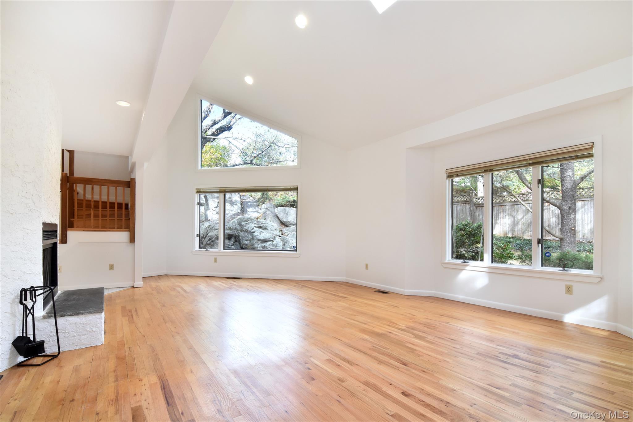 Single Family Ravensdale Westchester County, NY 10706, MLS-929054-35