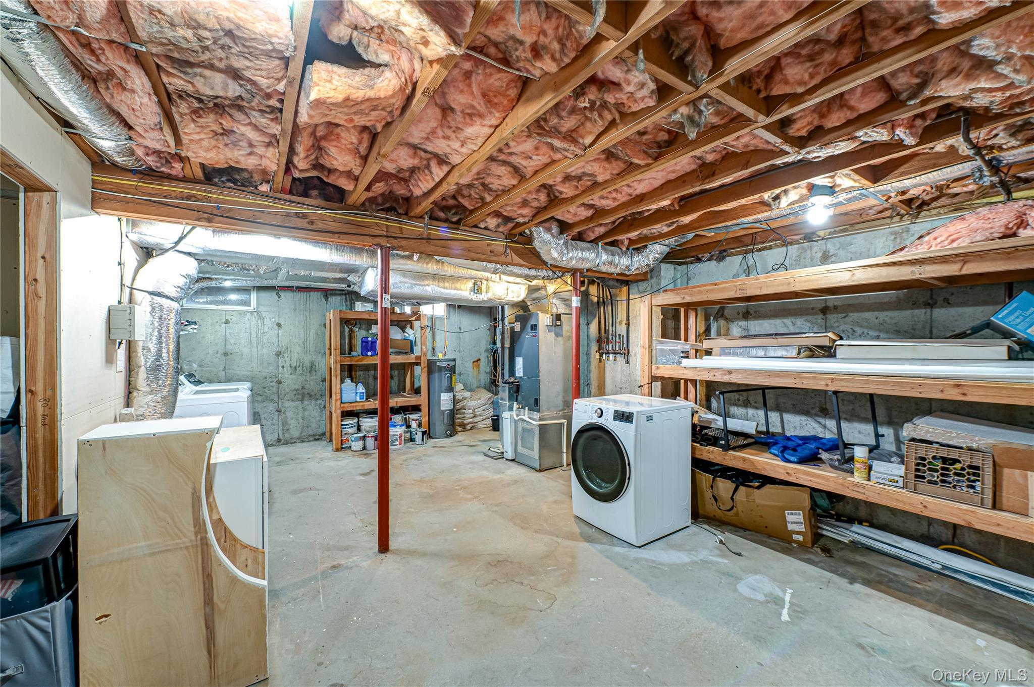 Single Family Fairway  Suffolk County, NY 11901, MLS-929088-16