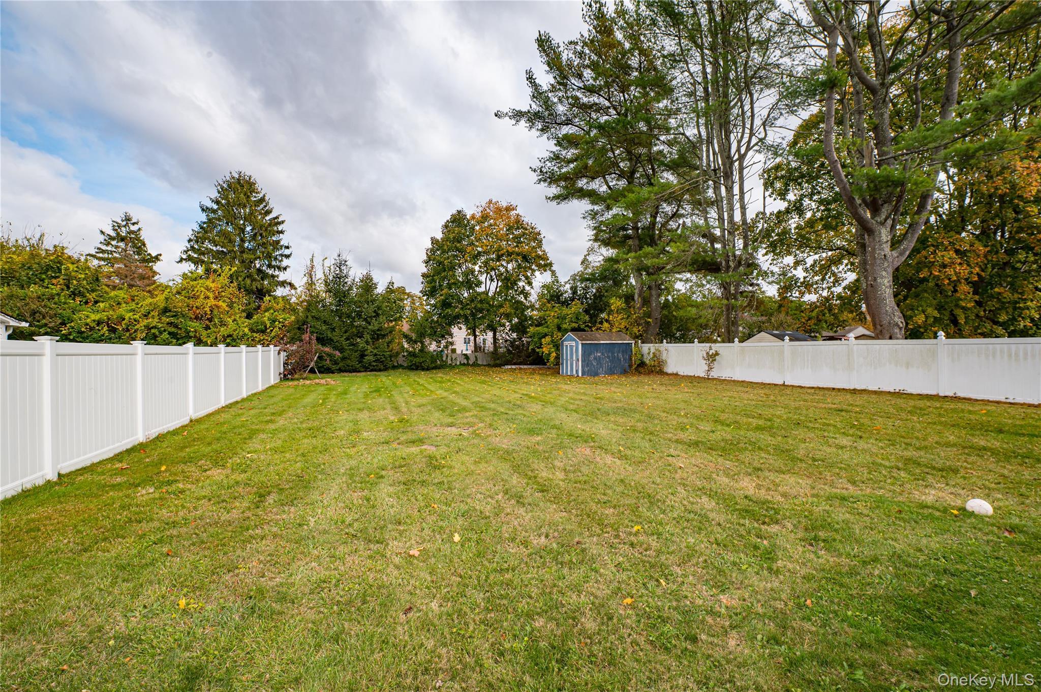 Single Family Fairway  Suffolk County, NY 11901, MLS-929088-18