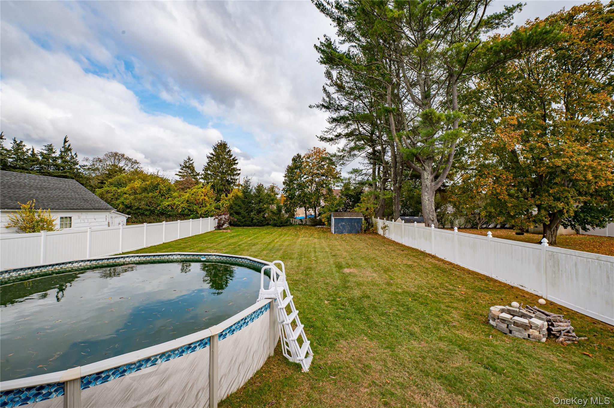 Single Family Fairway  Suffolk County, NY 11901, MLS-929088-21