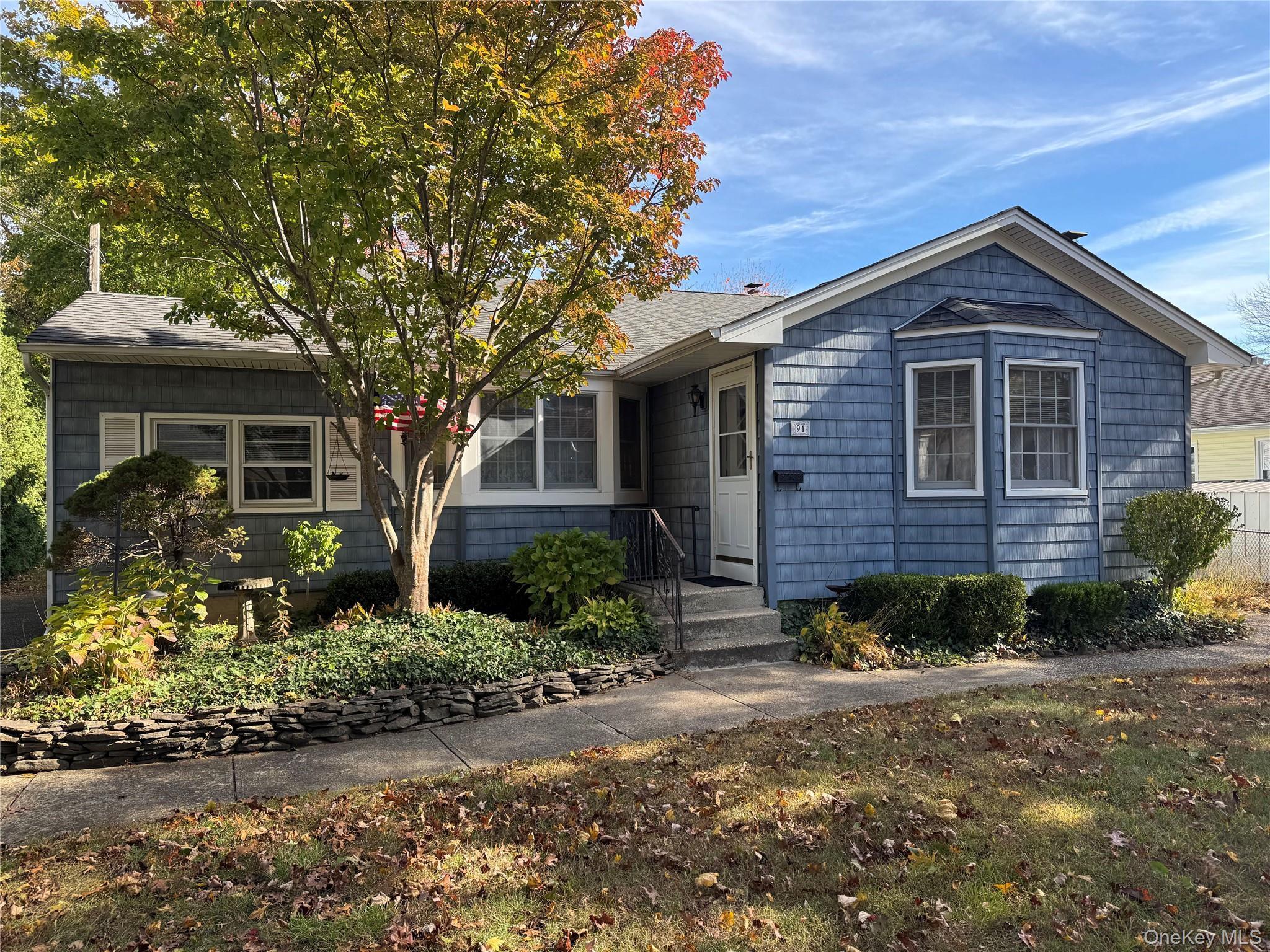 Single Family 8th Ave  Suffolk County, NY 11754, MLS-929107-2