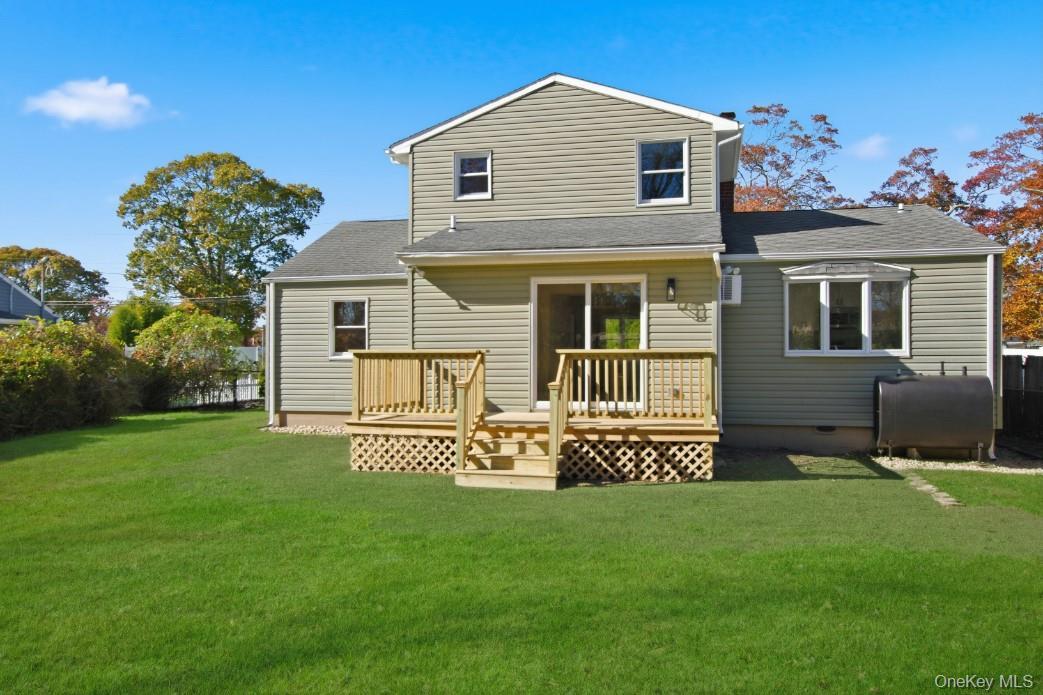 Single Family Lyman Suffolk County, NY 11772, MLS-929110-17