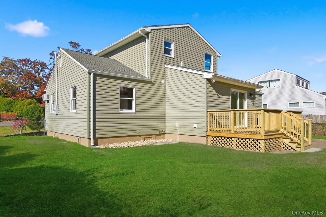 Single Family Lyman  Suffolk County, NY 11772, MLS-929110-18