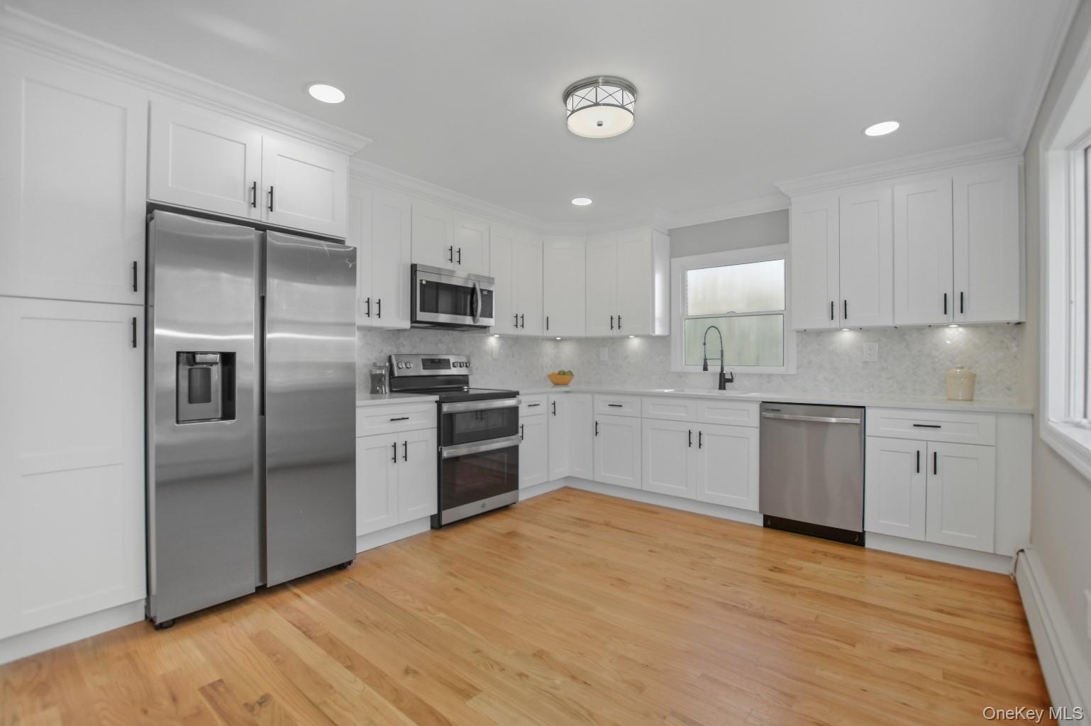 Single Family Lyman Suffolk County, NY 11772, MLS-929110-7