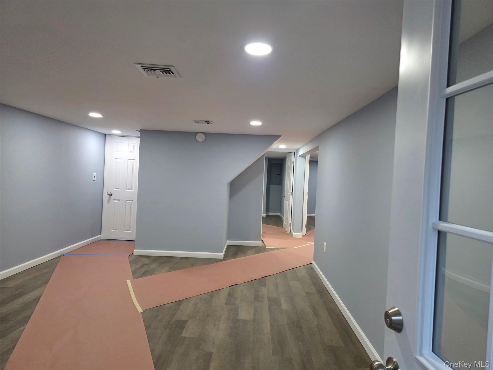 Single Family Cypress  Suffolk County, NY 11706, MLS-929120-10