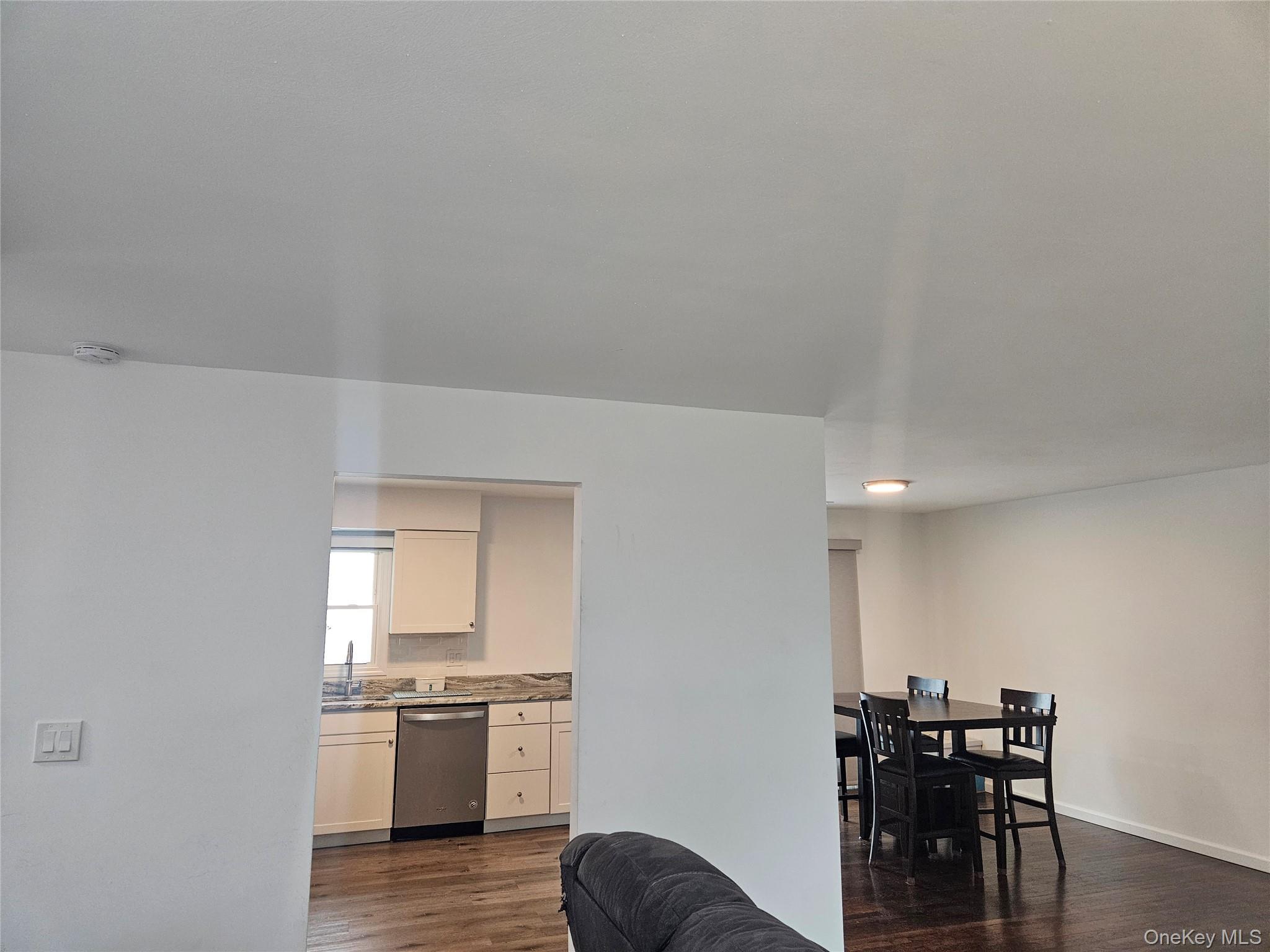 Single Family Brookhaven  Suffolk County, NY 11778, MLS-929129-10