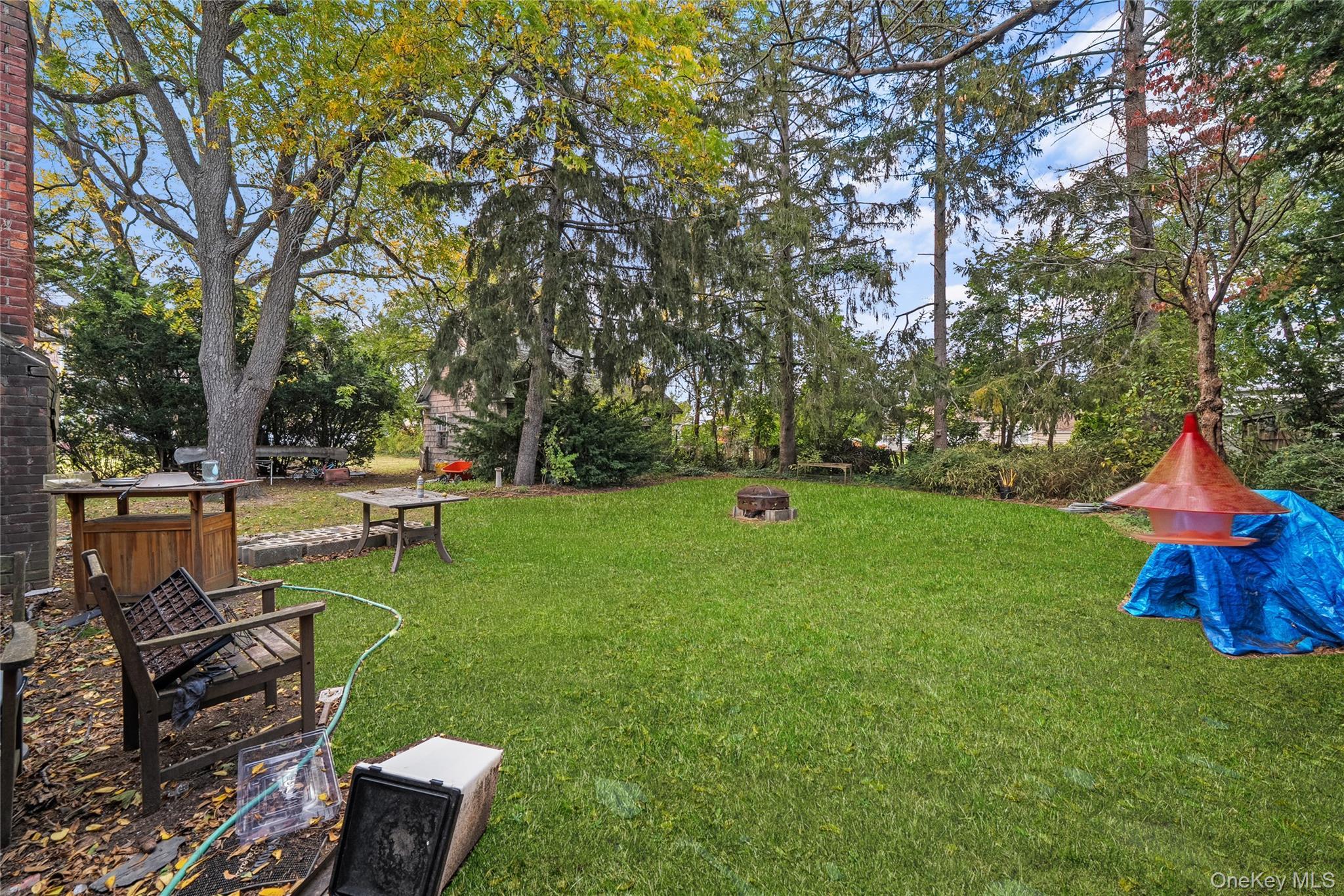 Single Family Tudor Nassau County, NY 11735, MLS-929143-3