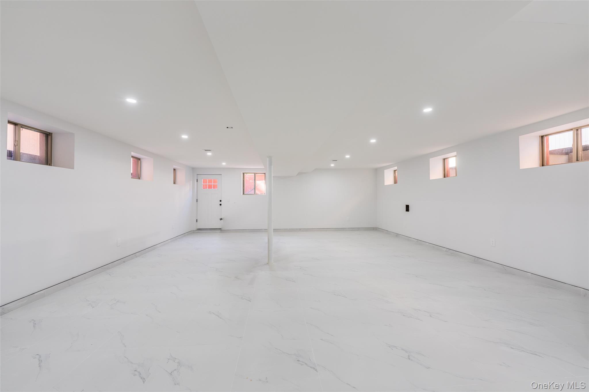 Single Family 211th Queens, NY 11361, MLS-929144-18