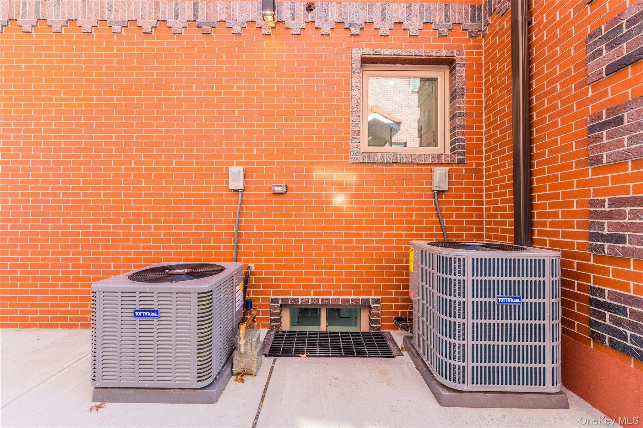 Single Family 211th Queens, NY 11361, MLS-929144-20