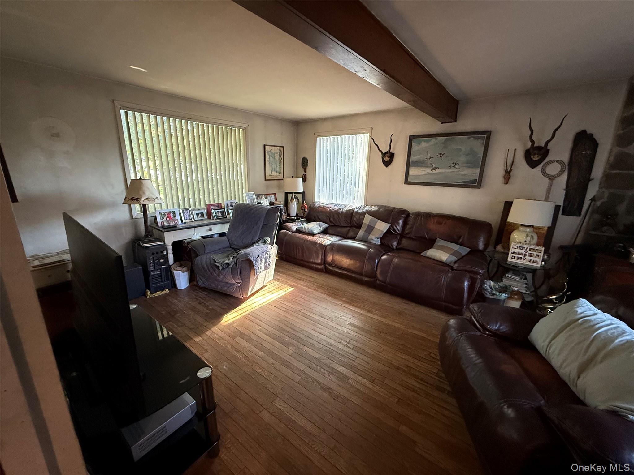 Single Family 8th Suffolk County, NY 11789, MLS-929154-12