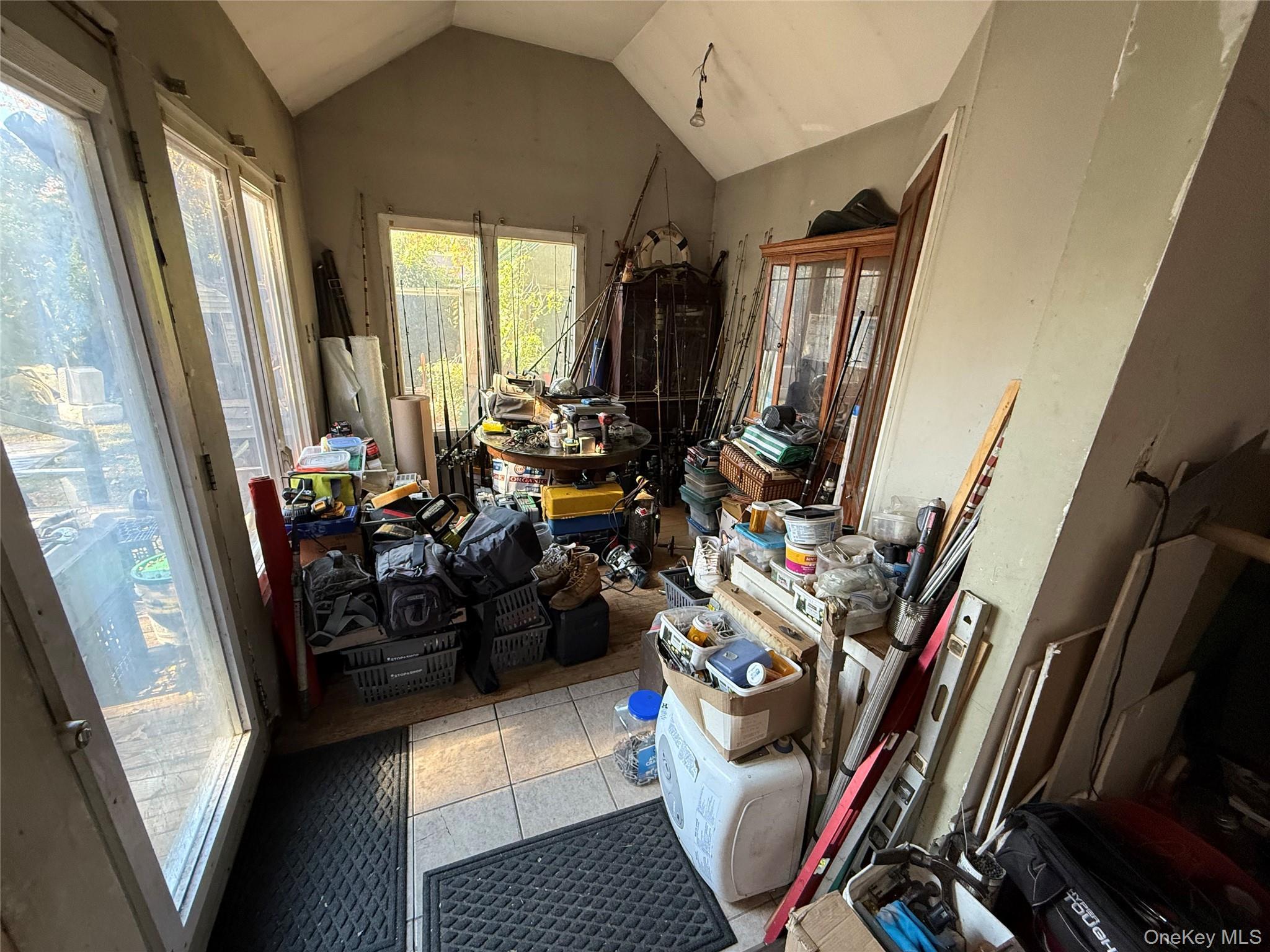 Single Family 8th Suffolk County, NY 11789, MLS-929154-16