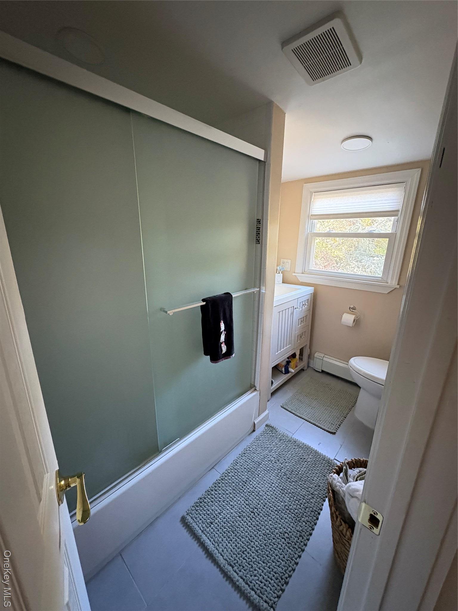 Single Family Central Suffolk County, NY 11743, MLS-929157-17