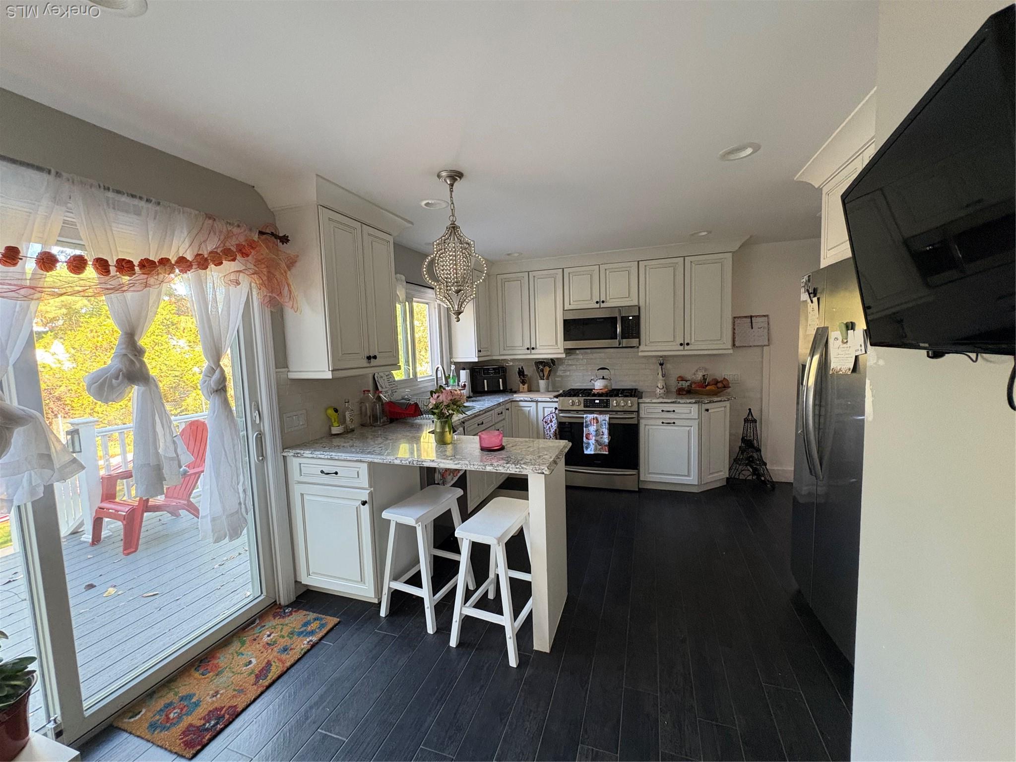 Single Family Central Suffolk County, NY 11743, MLS-929157-8