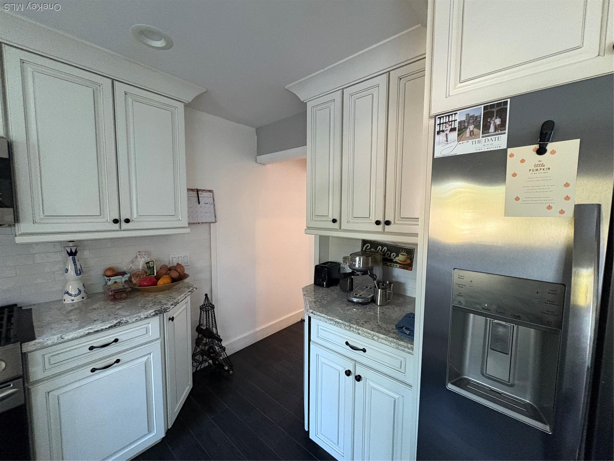 Single Family Central Suffolk County, NY 11743, MLS-929157-9