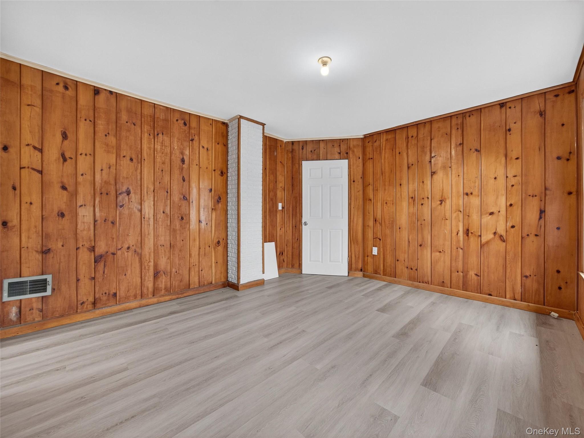 Single Family Maple  Rockland County, NY 10901, MLS-929161-15