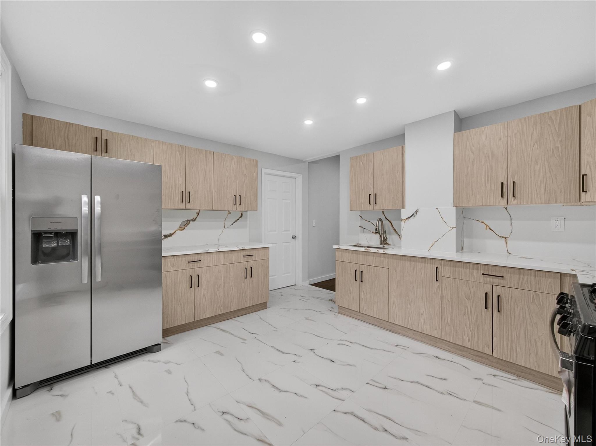 Single Family Maple  Rockland County, NY 10901, MLS-929161-4