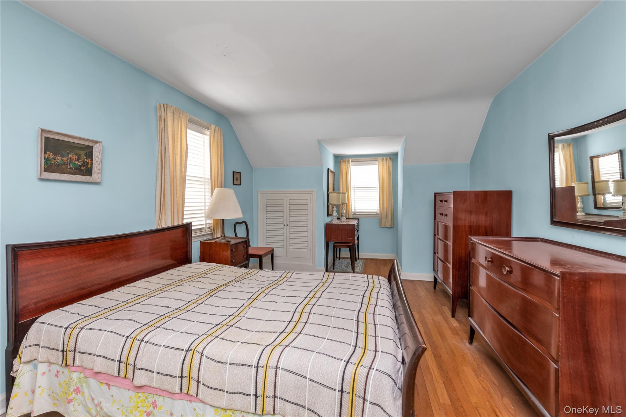 Single Family Motley  Nassau County, NY 11580, MLS-929185-10