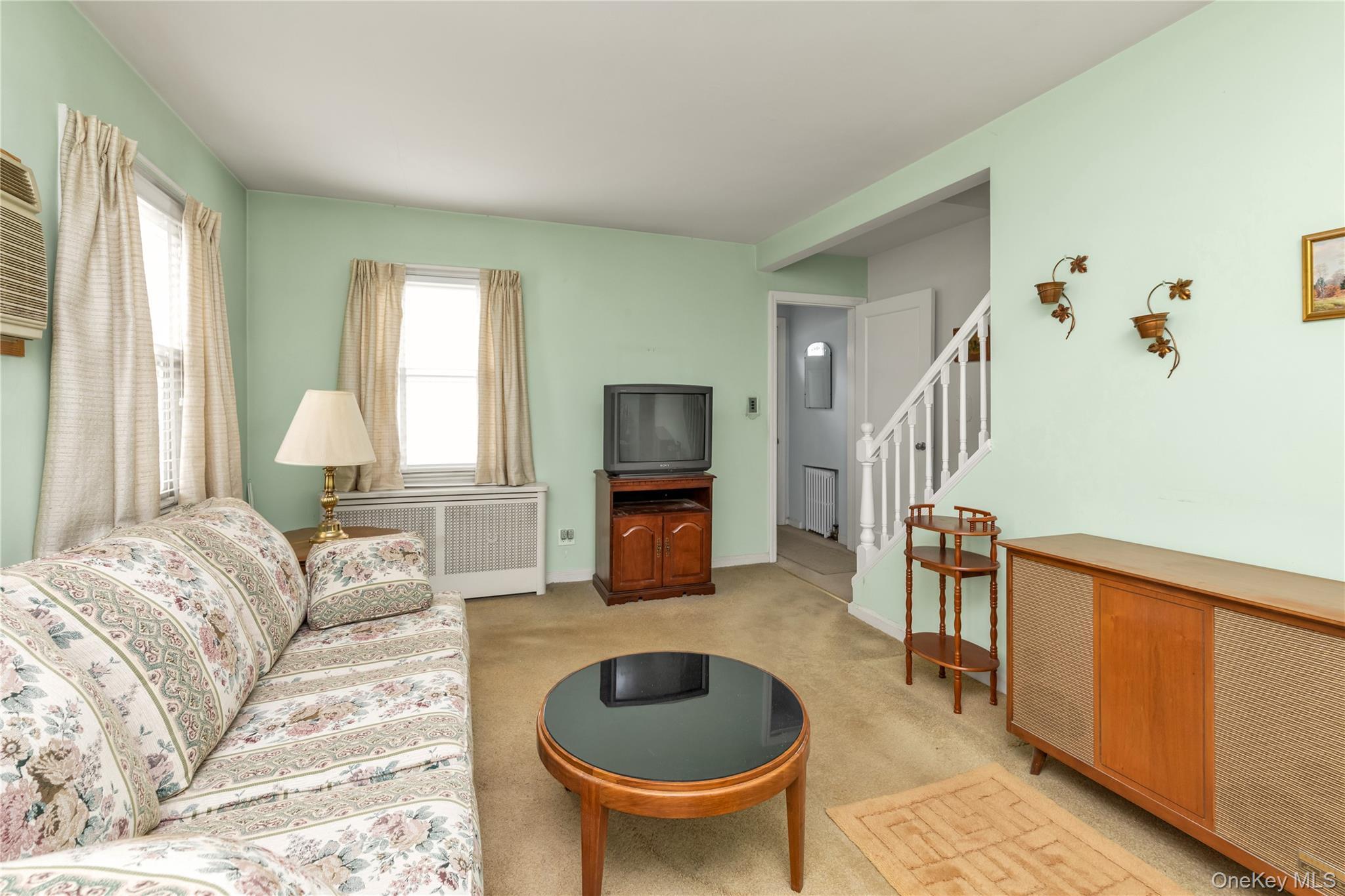 Single Family Motley  Nassau County, NY 11580, MLS-929185-2