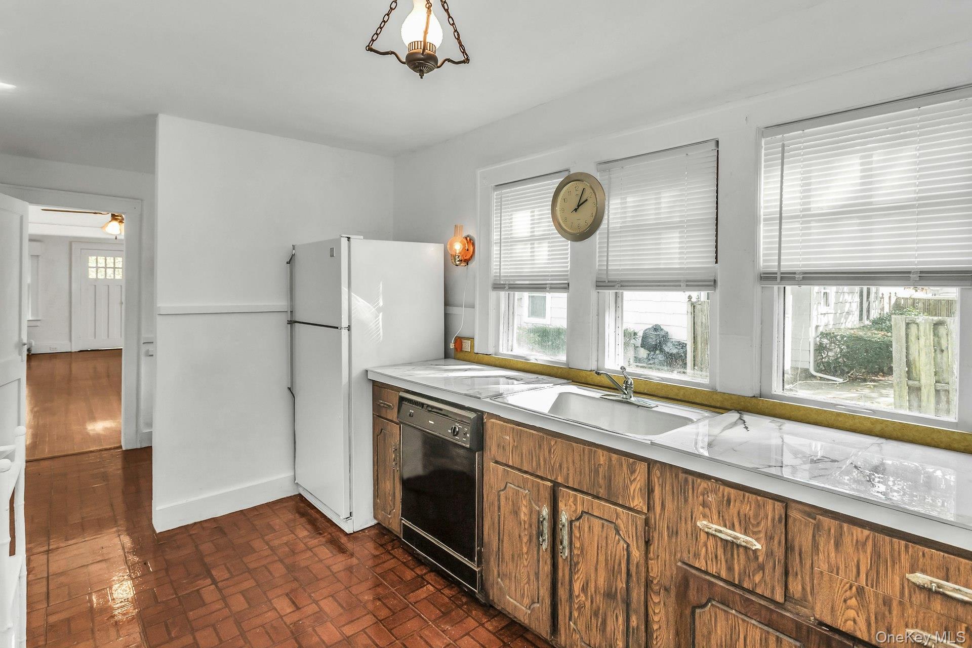 Single Family Long Beach  Nassau County, NY 11520, MLS-929191-11