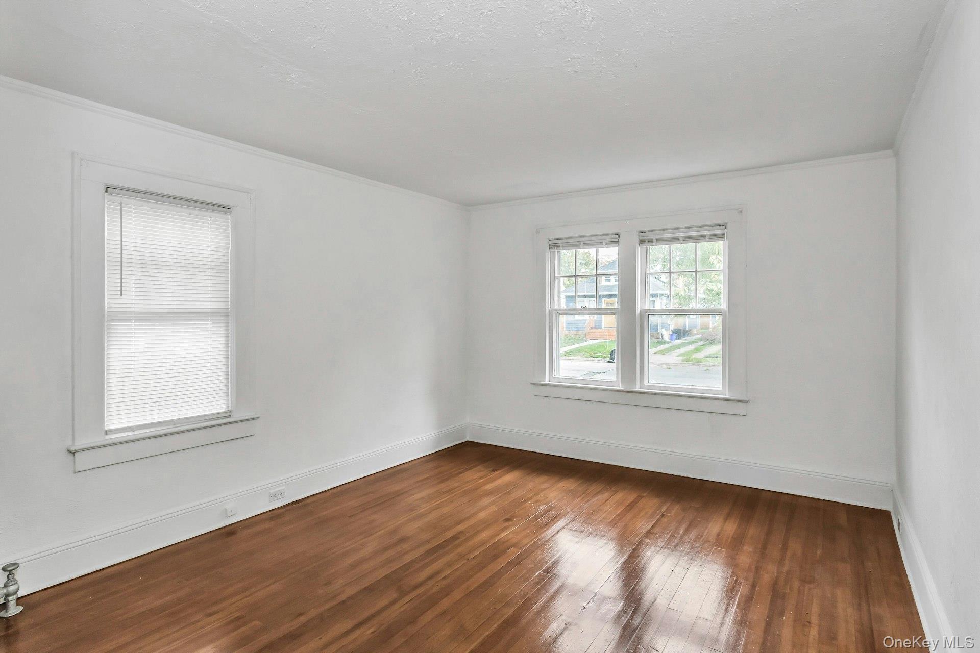 Single Family Long Beach  Nassau County, NY 11520, MLS-929191-16