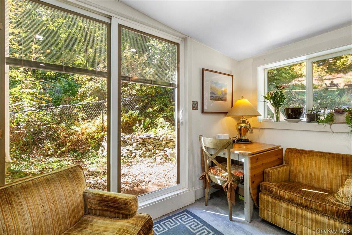 Single Family Oak  Orange County, NY 12550, MLS-929196-12