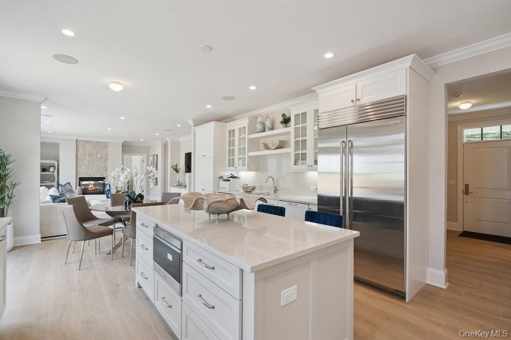 Single Family Plainview Nassau County, NY 11797, MLS-929199-11