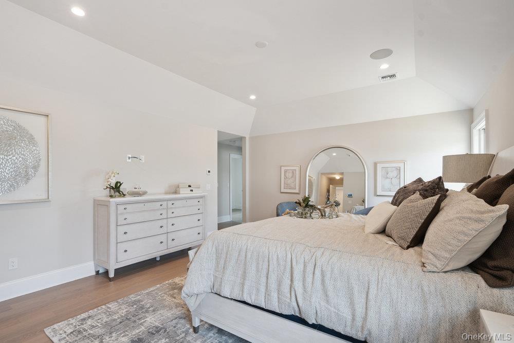 Single Family Plainview Nassau County, NY 11797, MLS-929199-25