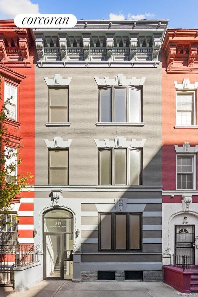 Condo Mount Hope Bronx, NY 10457, MLS-929202-10