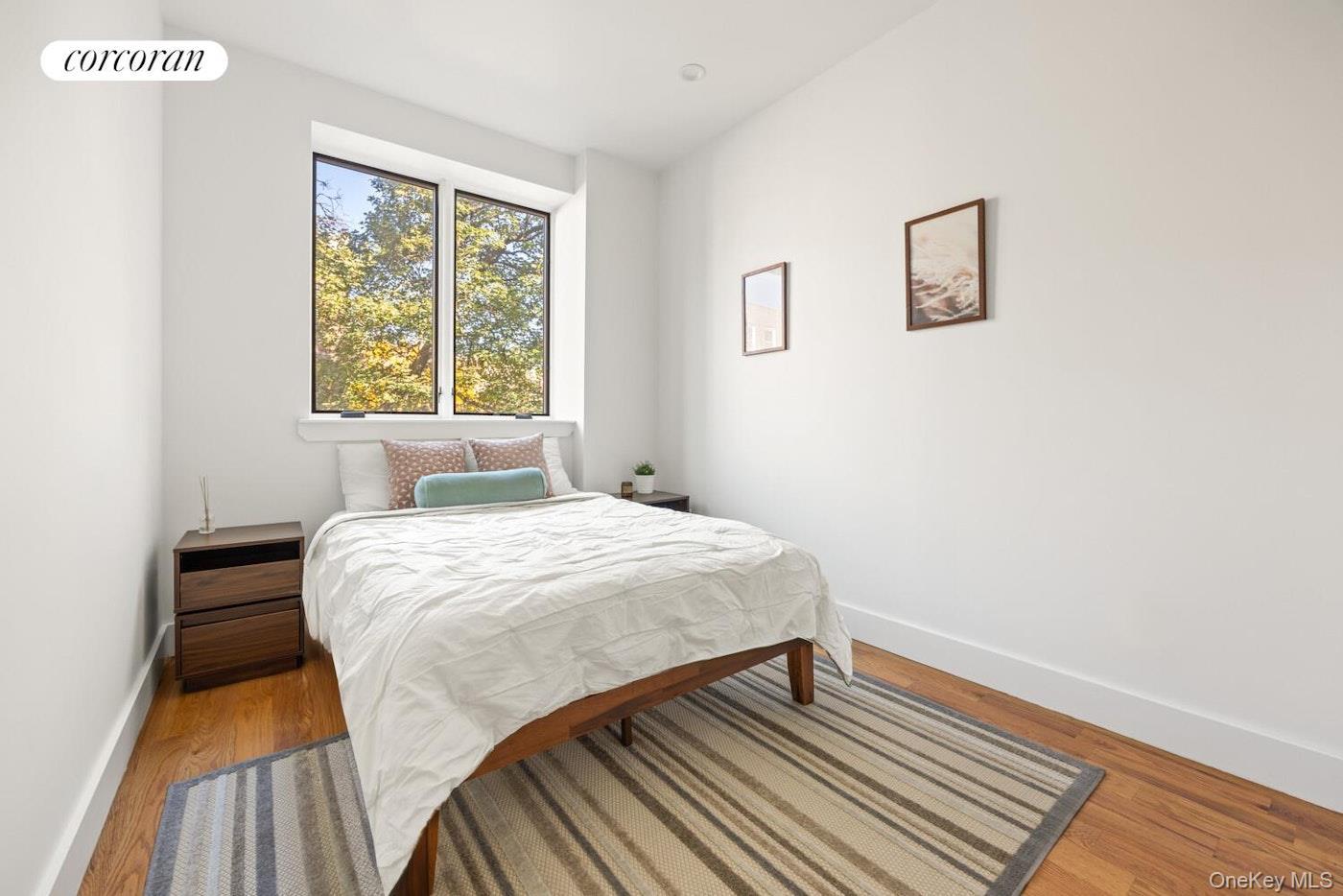 Condo Mount Hope Bronx, NY 10457, MLS-929202-7