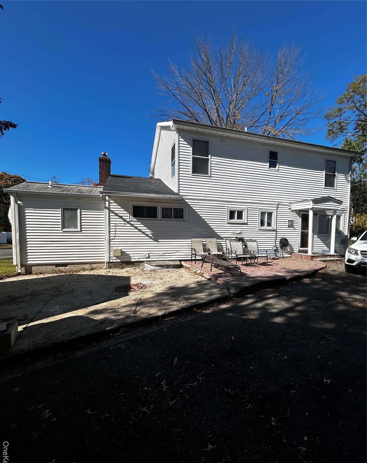 Single Family Oakwood  Suffolk County, NY 11743, MLS-929207-19
