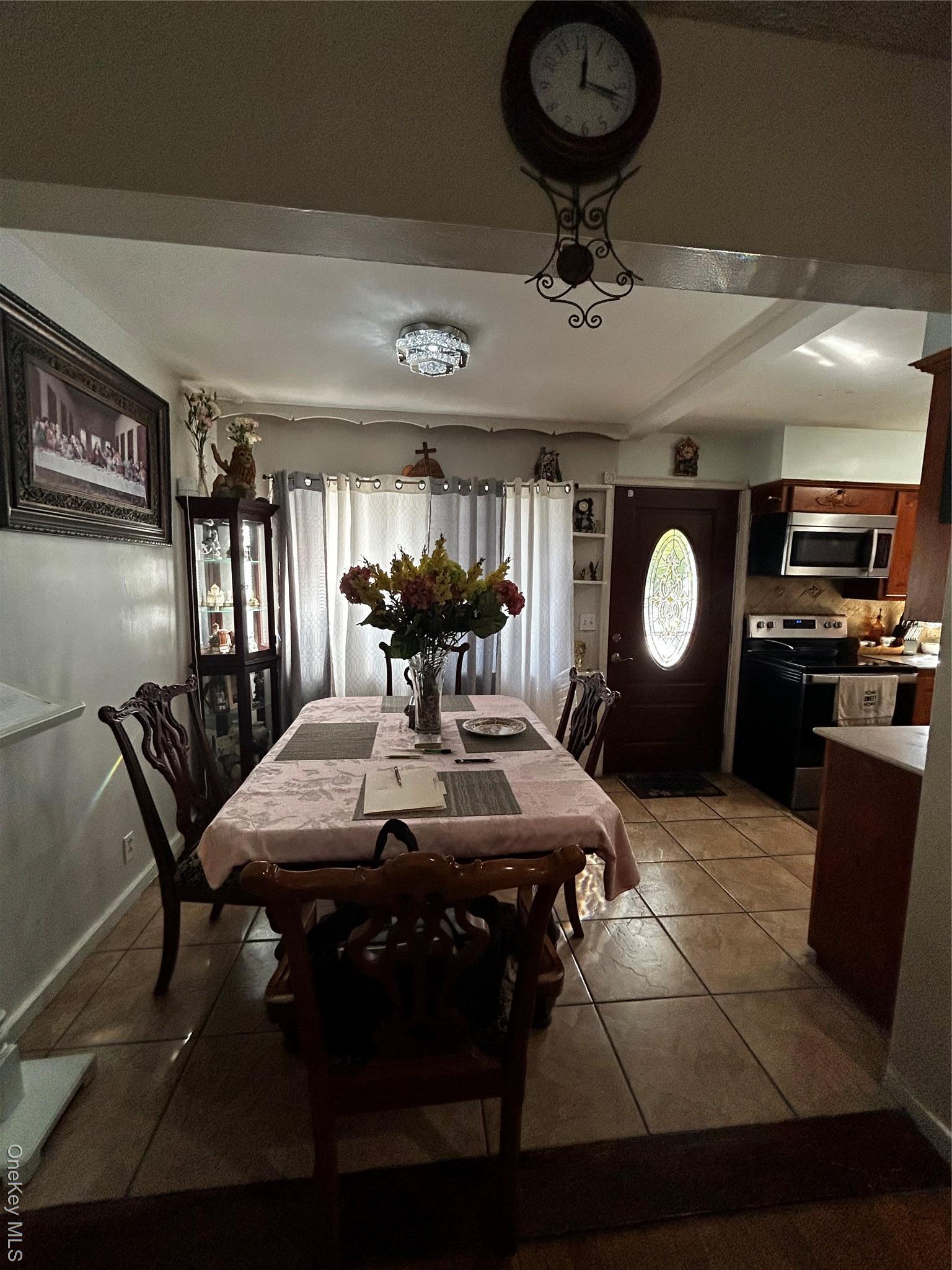 Single Family Oakwood  Suffolk County, NY 11743, MLS-929207-9