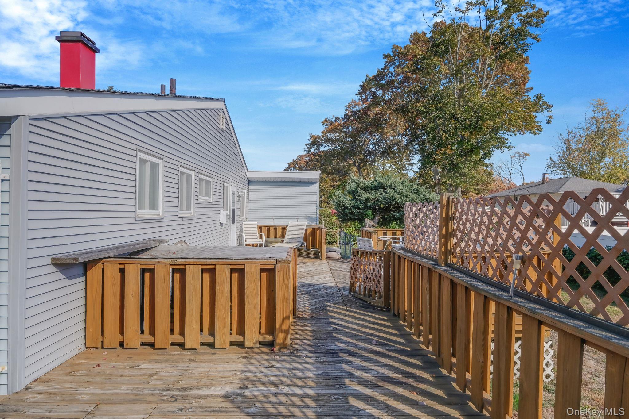 Single Family New York Suffolk County, NY 11706, MLS-929217-30