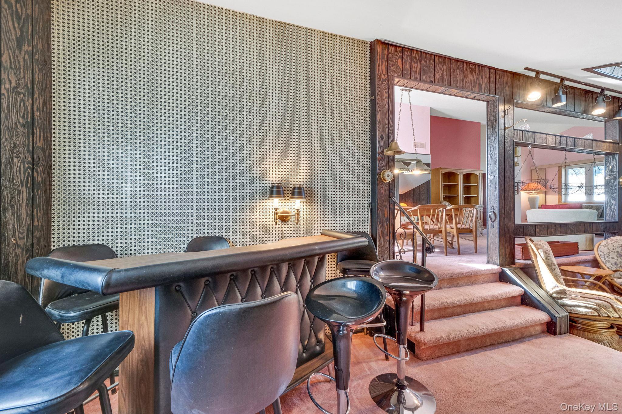 Single Family New York Suffolk County, NY 11706, MLS-929217-9