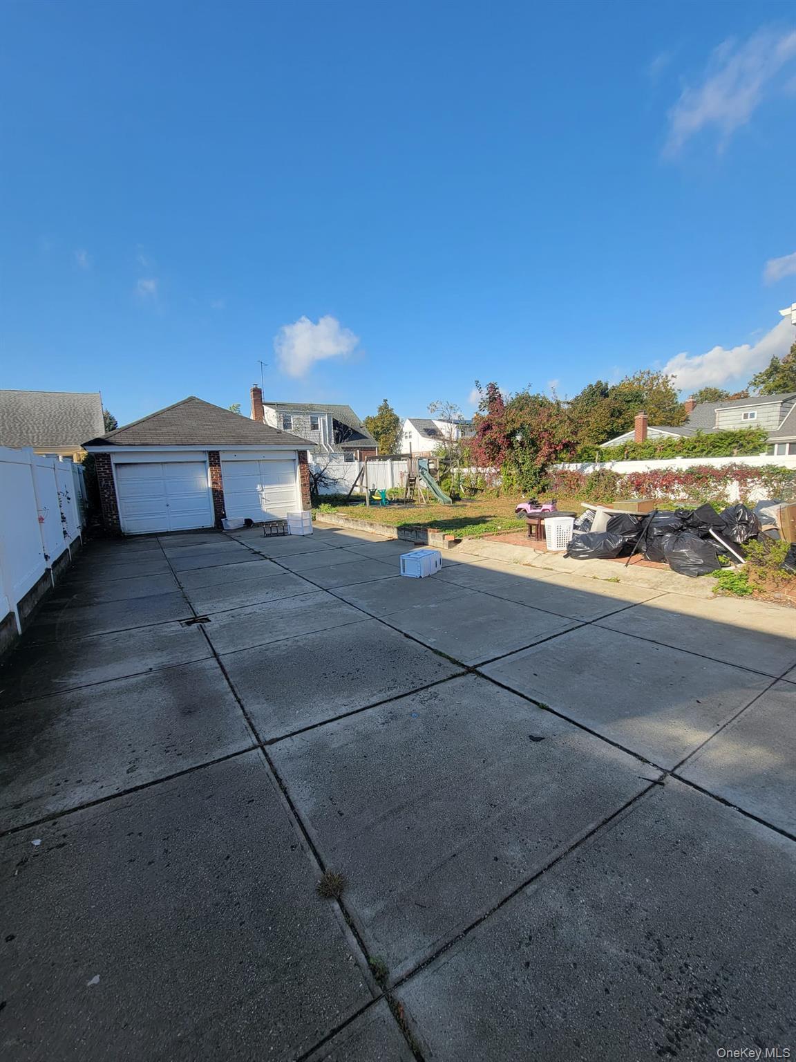 Single Family Mill  Nassau County, NY 11557, MLS-929219-4