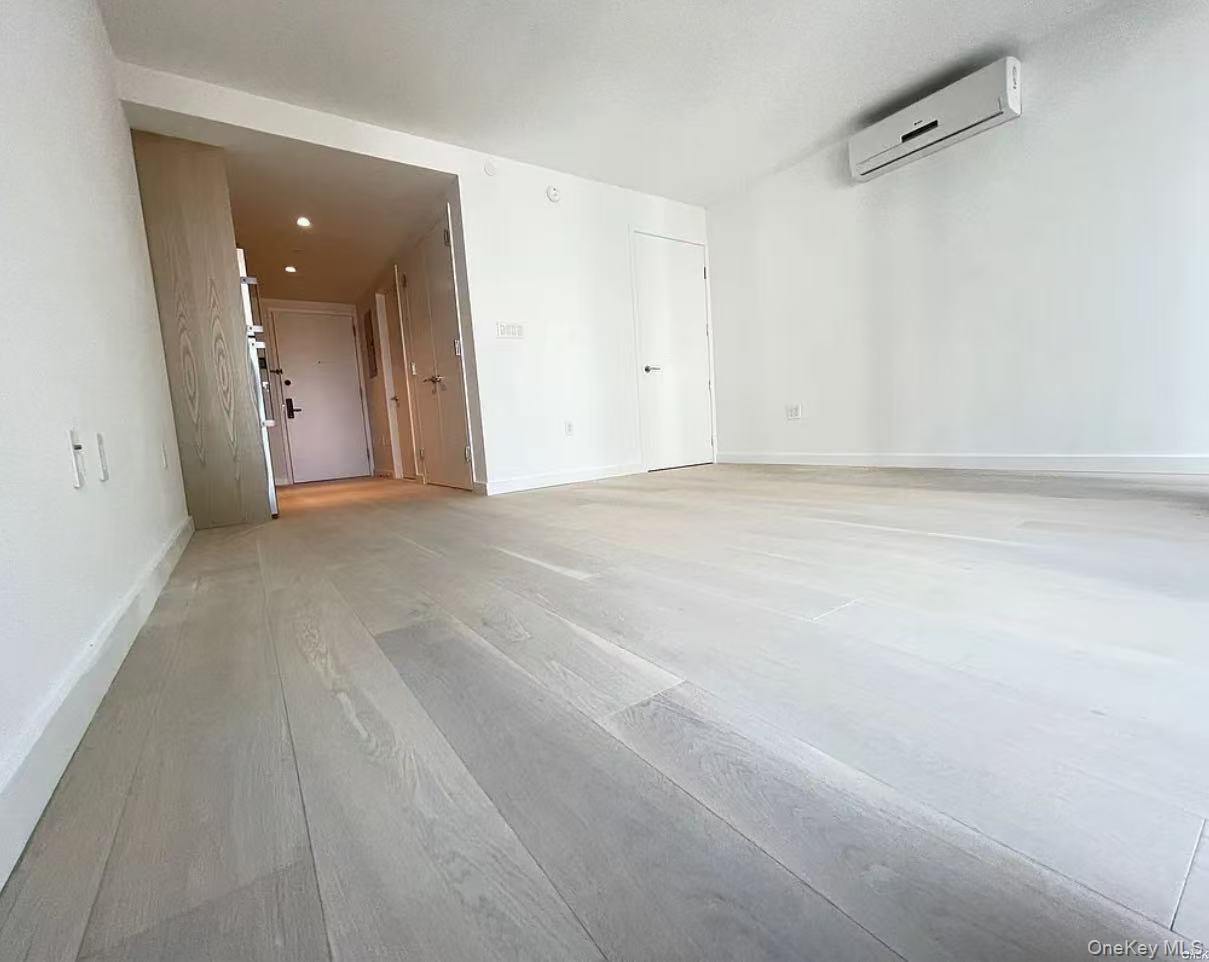 Apartment Ocean  Brooklyn, NY 11226, MLS-929222-2