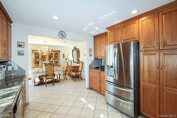 Single Family Ward  Nassau County, NY 11590, MLS-929239-11