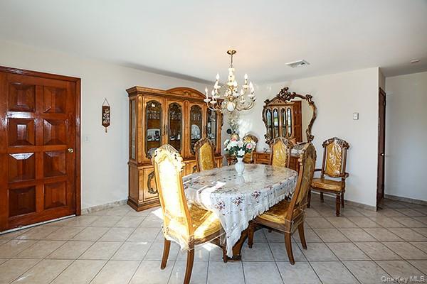 Single Family Ward  Nassau County, NY 11590, MLS-929239-16