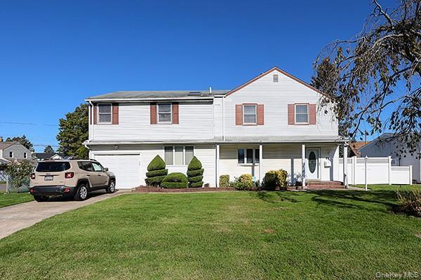 Single Family Ward  Nassau County, NY 11590, MLS-929239-2