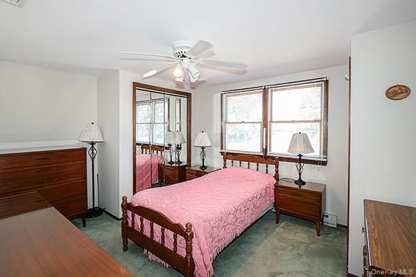 Single Family Ward  Nassau County, NY 11590, MLS-929239-23