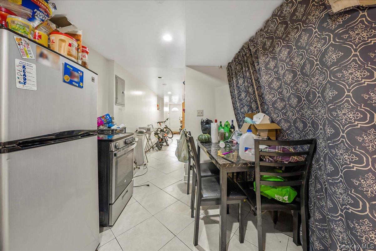 Single Family 221st  Bronx, NY 10467, MLS-929258-19