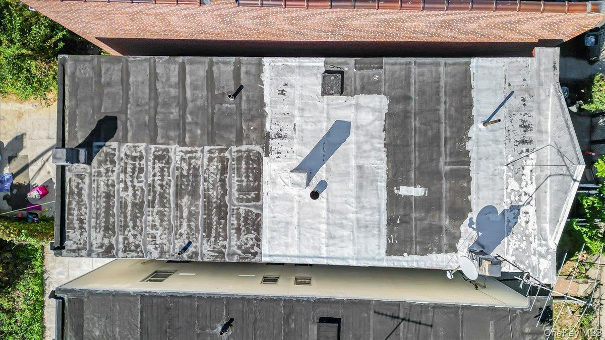 Single Family 221st  Bronx, NY 10467, MLS-929258-28