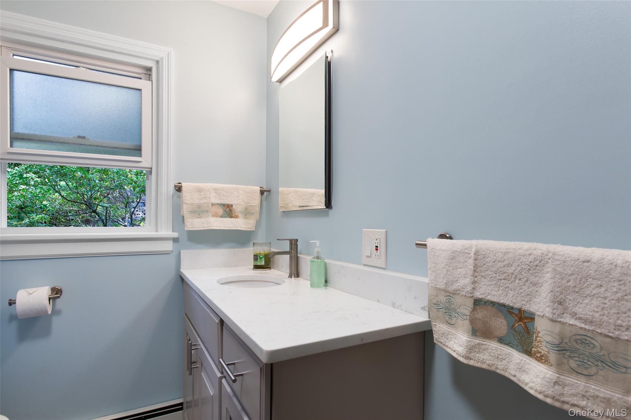 Single Family High  Westchester County, NY 10507, MLS-929266-10