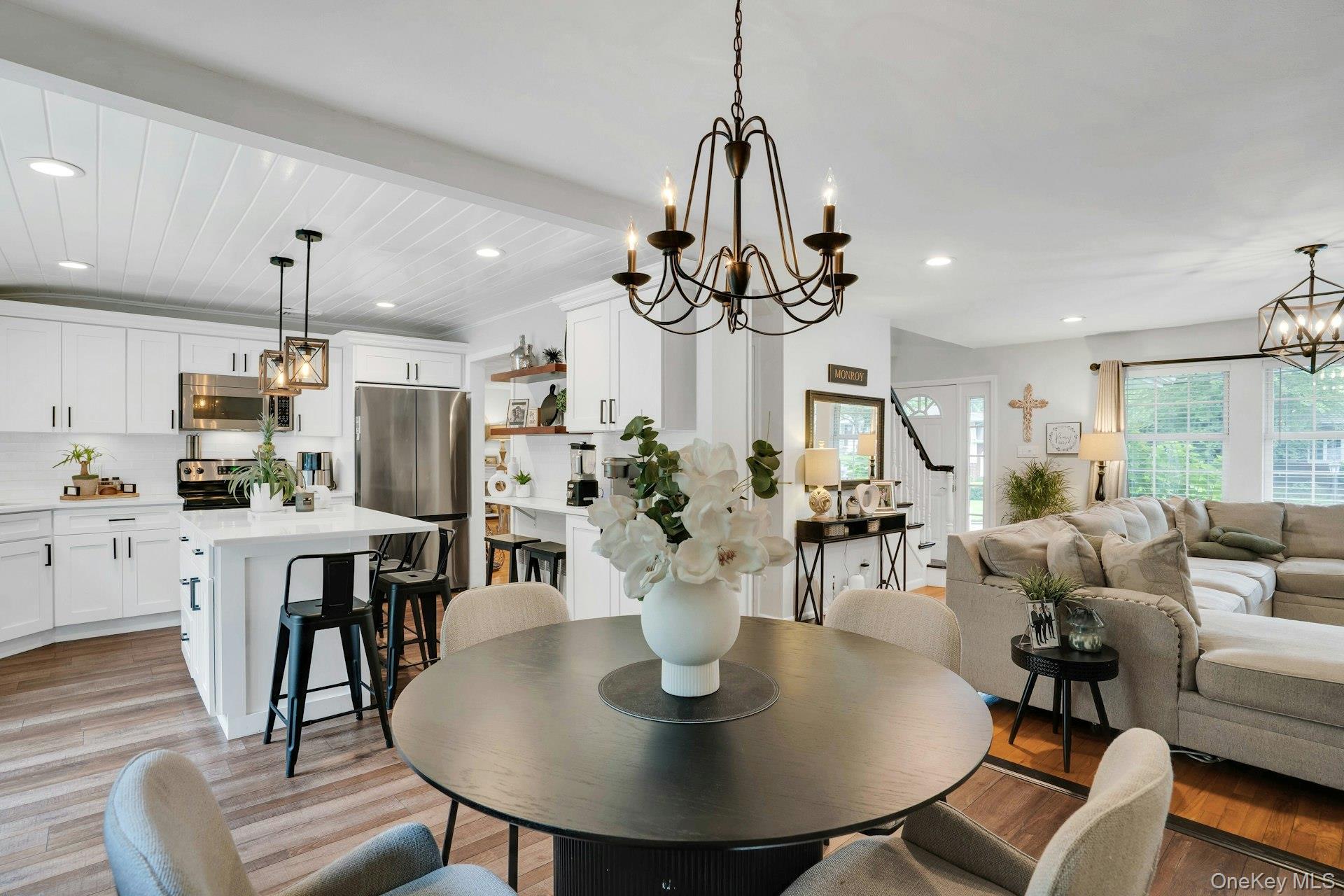 Single Family Rachel  Suffolk County, NY 11725, MLS-929269-27