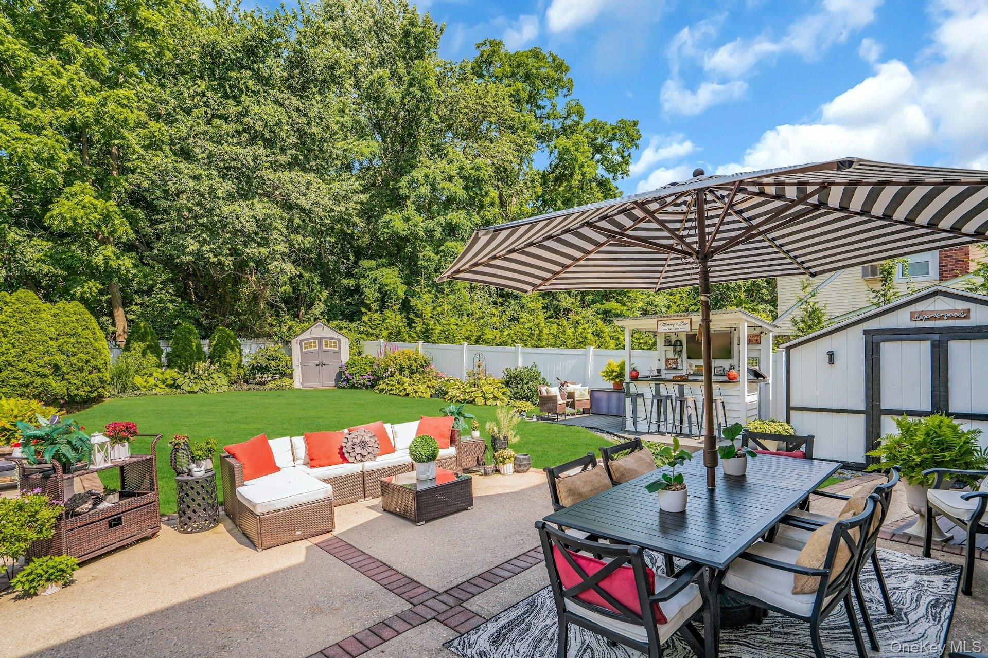 Single Family Rachel  Suffolk County, NY 11725, MLS-929269-50